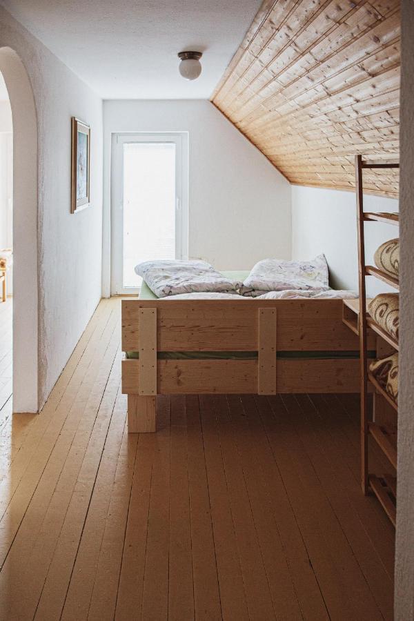 Dom Na Slivnici Bed & Breakfast Церкница Екстериор снимка