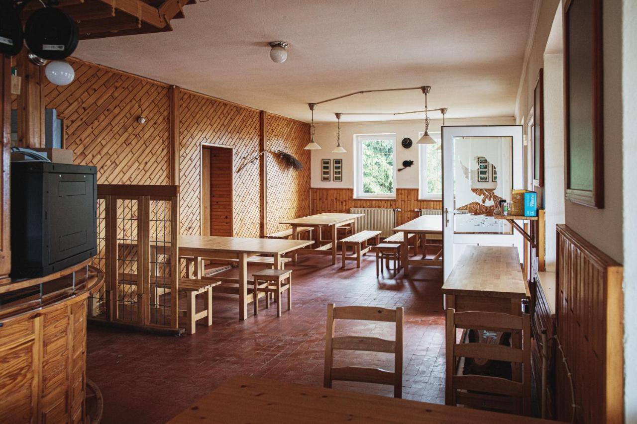 Dom Na Slivnici Bed & Breakfast Церкница Екстериор снимка
