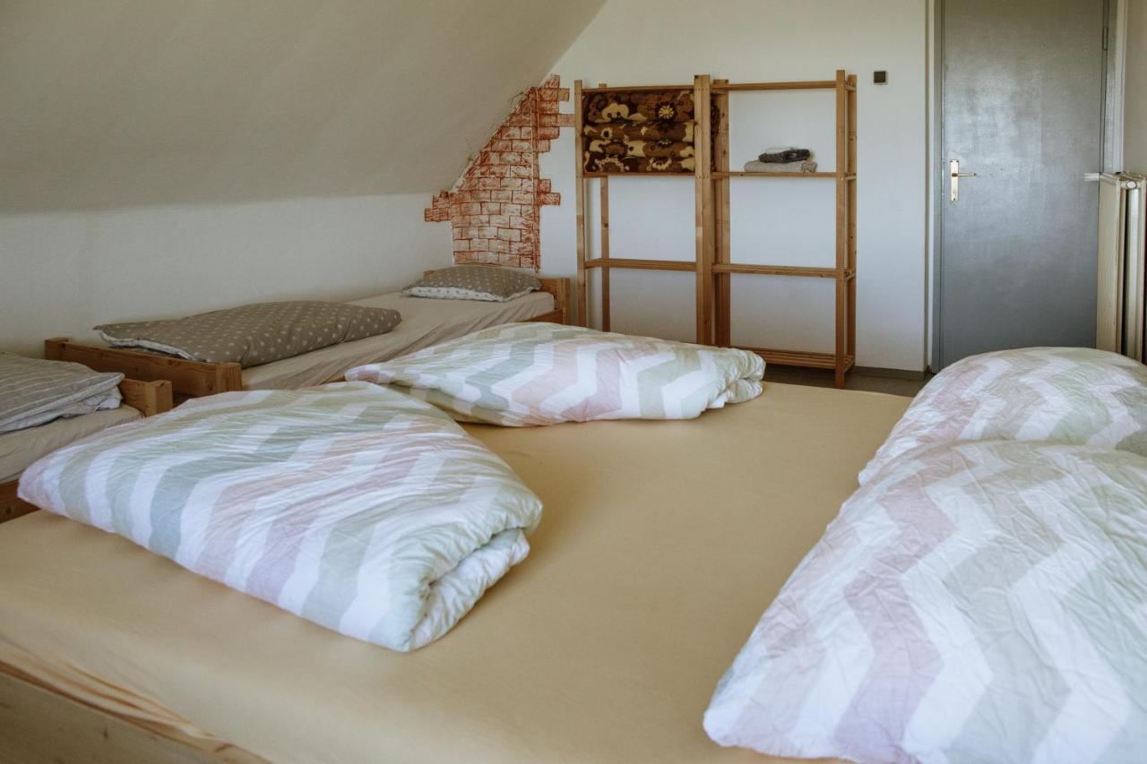 Dom Na Slivnici Bed & Breakfast Церкница Екстериор снимка
