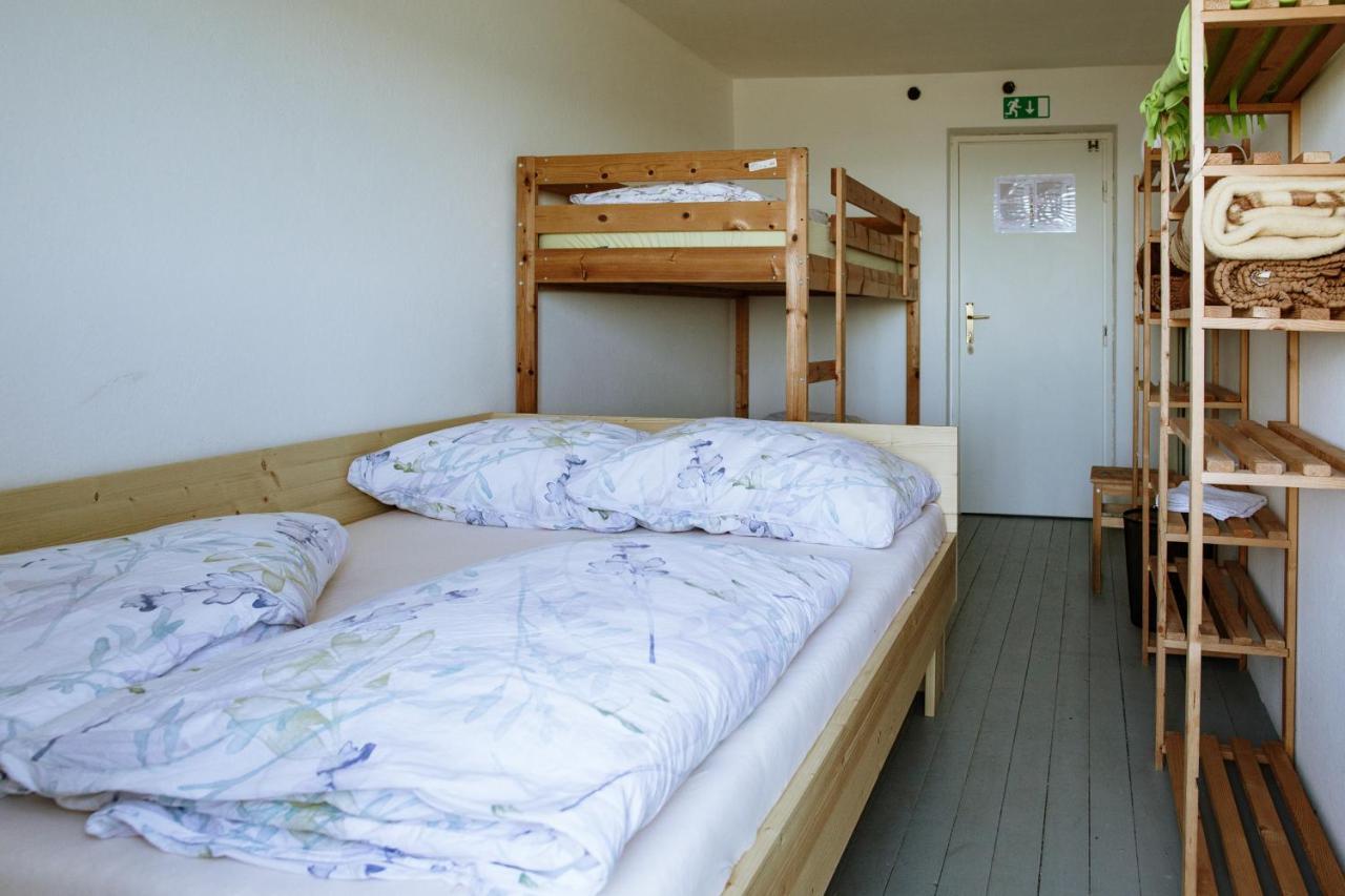 Dom Na Slivnici Bed & Breakfast Церкница Екстериор снимка
