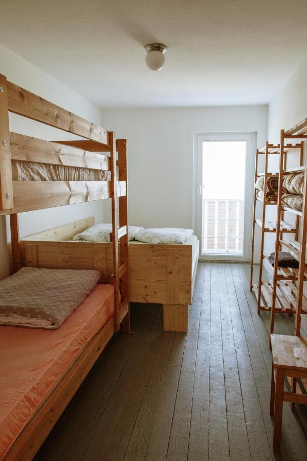 Dom Na Slivnici Bed & Breakfast Церкница Екстериор снимка